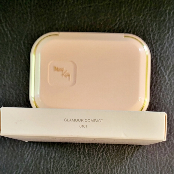 NIB Vintage Mary Kay Glamour Compact 0101 for eyes, lips, blush, powder. Labels - Picture 3 of 12